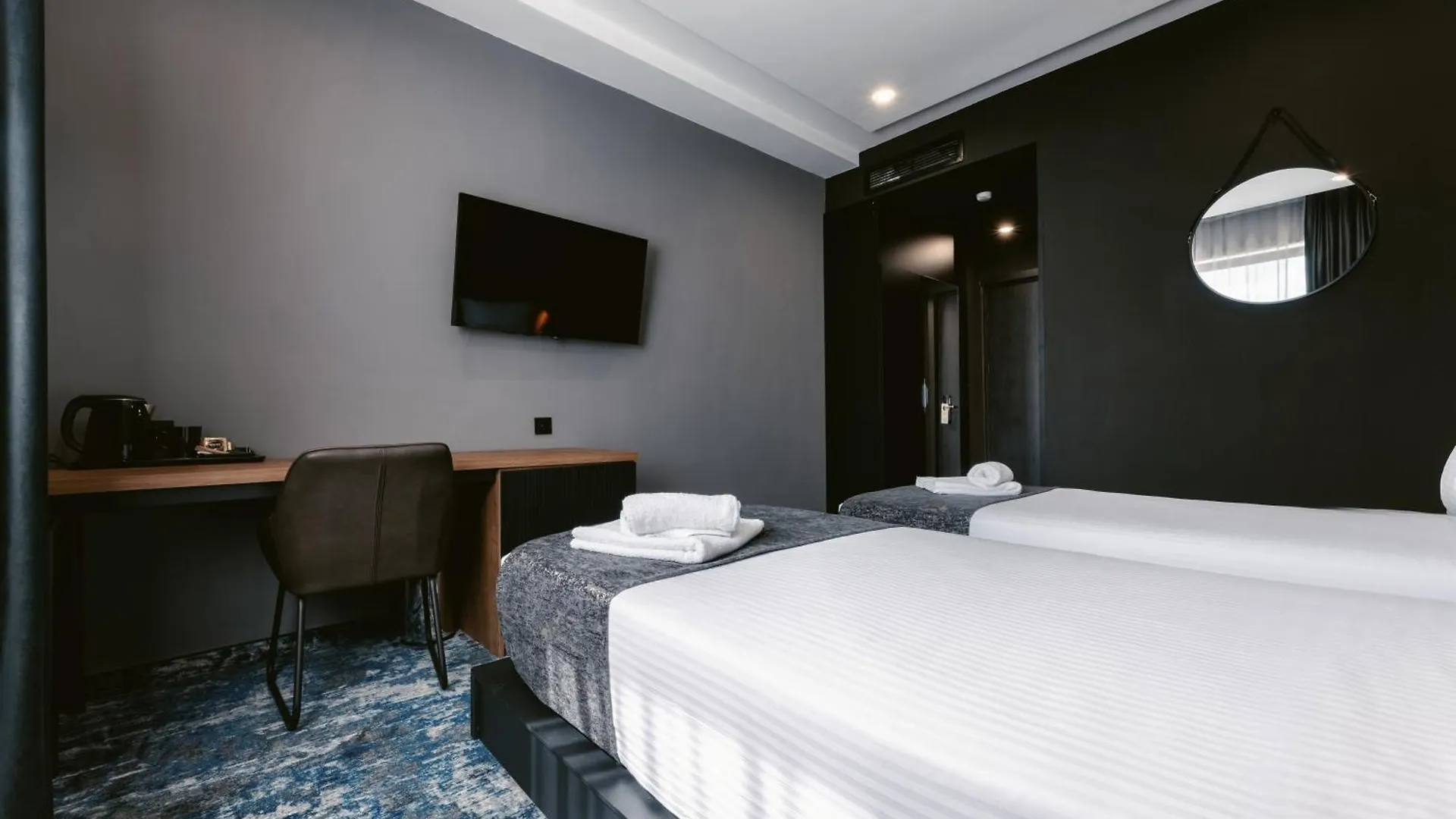 Hotel Splendid تبليسي