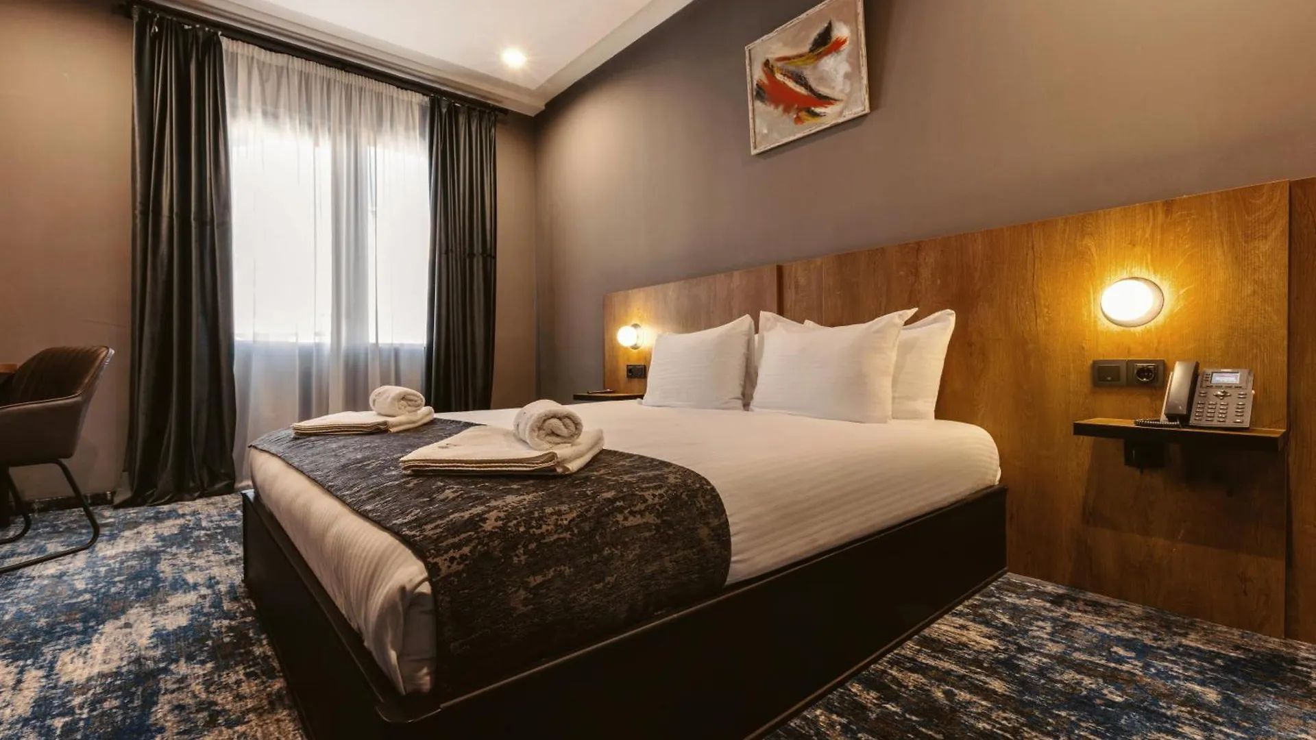 Hotel Splendid تبليسي 4*,  جورجيا